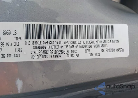 2013 Chrysler Town & Country Touring z USA, uszkodzony, nr VIN 2C4RC1BG1DR690819